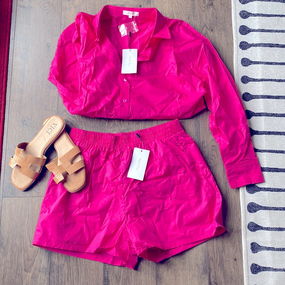 Vici Matching button down & short set! Small top, medium bottom